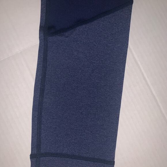 REVOLVE Iris & Ink Leggings. Teal. Small - Picture 3 of 12